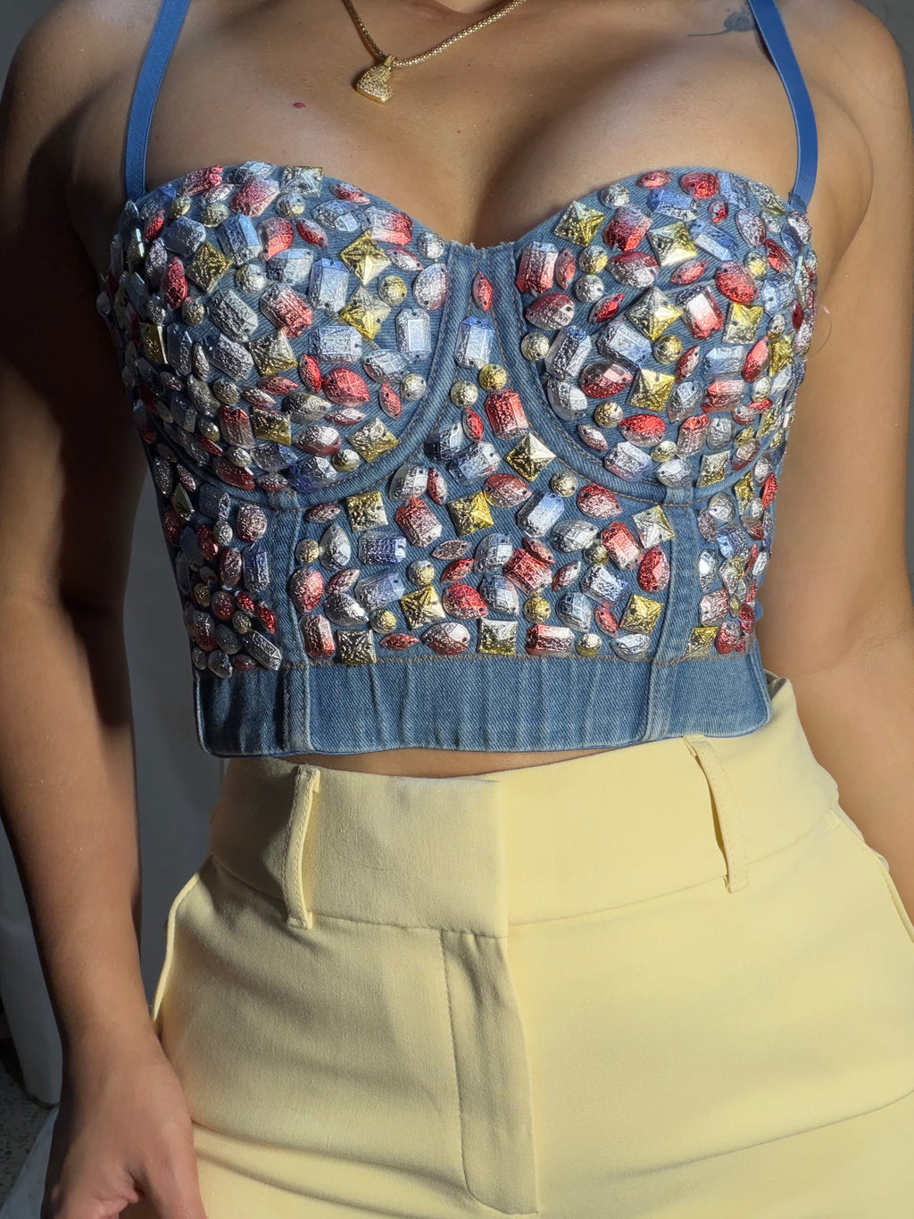 Corset mahon con piedras